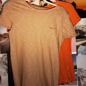 ★🧡★ Set of two Basic Tees ★🧡★